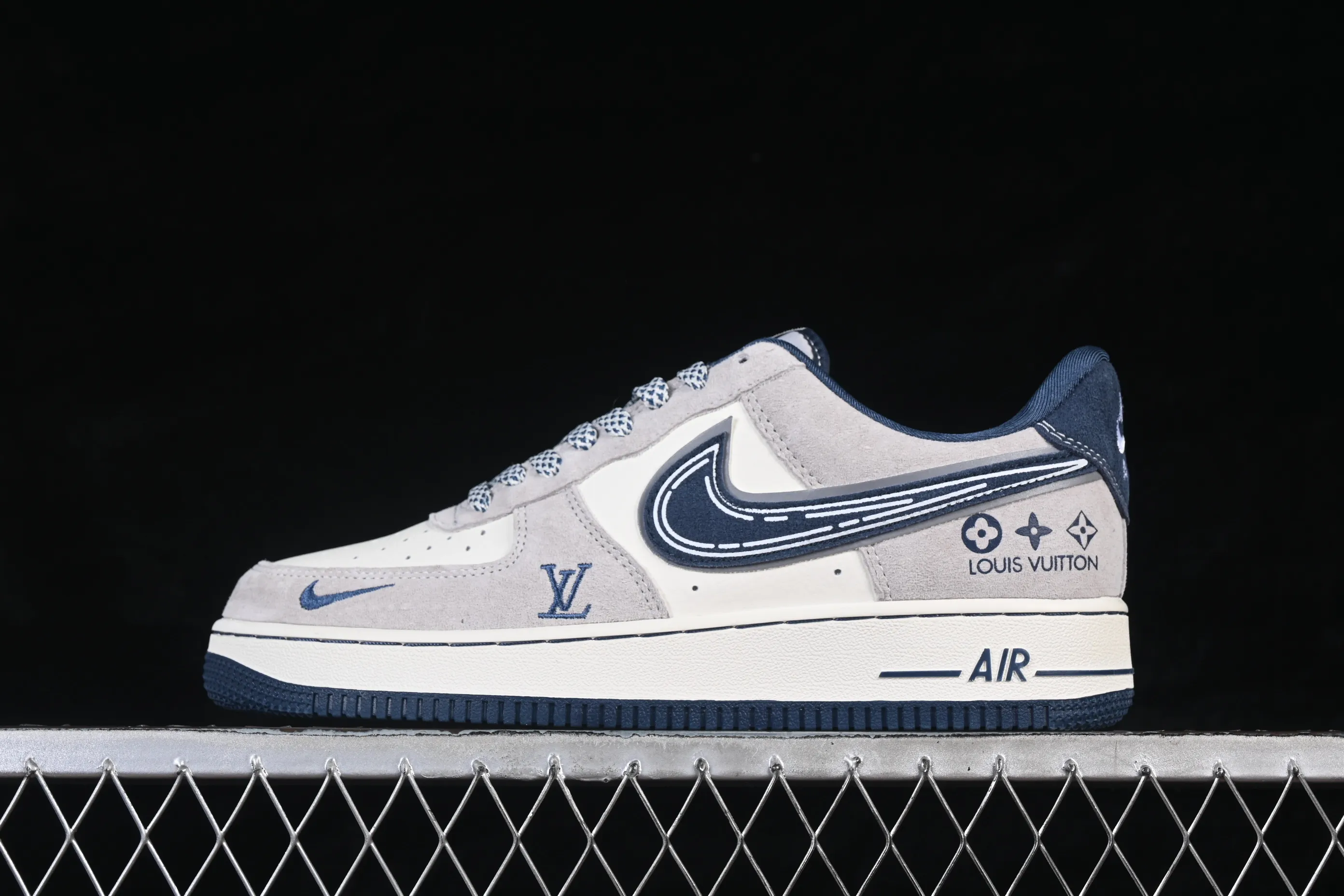 All categories Nk Air Force 1 Air Force series Nk Air Force 1 Low Air Force low-top Nike Air Force 1'07 Low joint model gray and blue Air Force 1 low-top casual sneakers SS1979-011